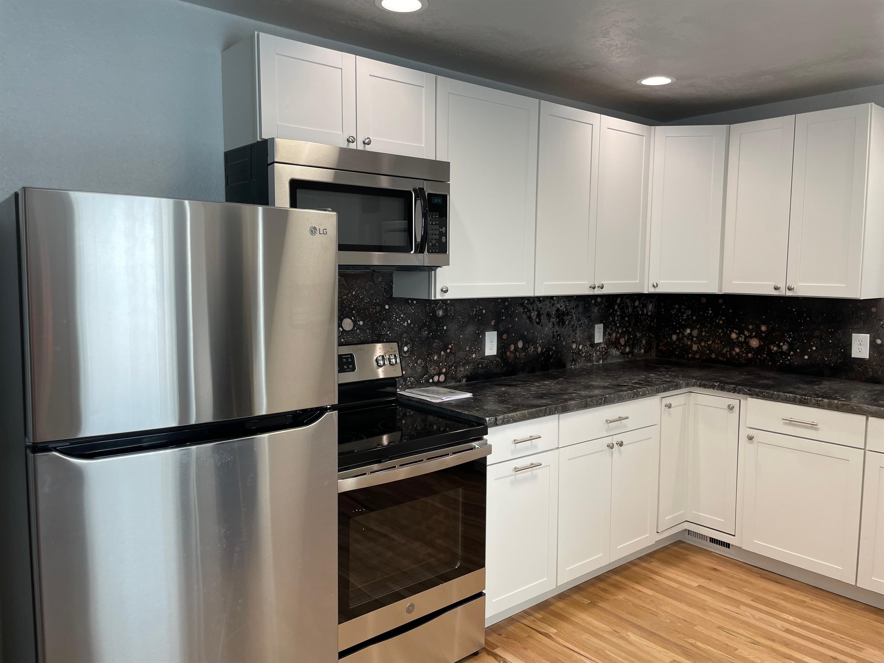 619 South 10th Avenue - 1